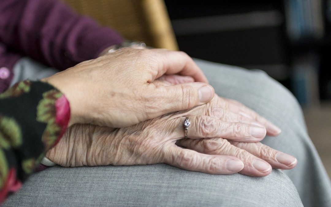 Hoe werkt een personenalarmering voor ouderen?
